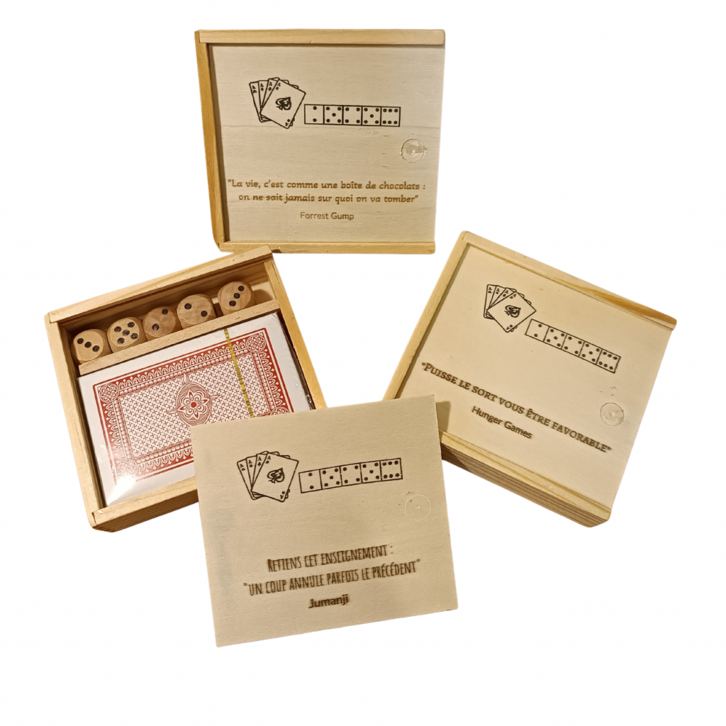Gravure personnalisée sur bois coffret carte à jouer cadeaux invités mariage